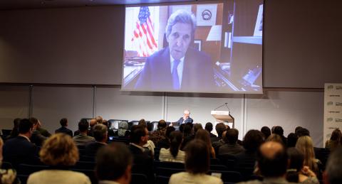 China and US climate envoys make the case for green hydrogen 2